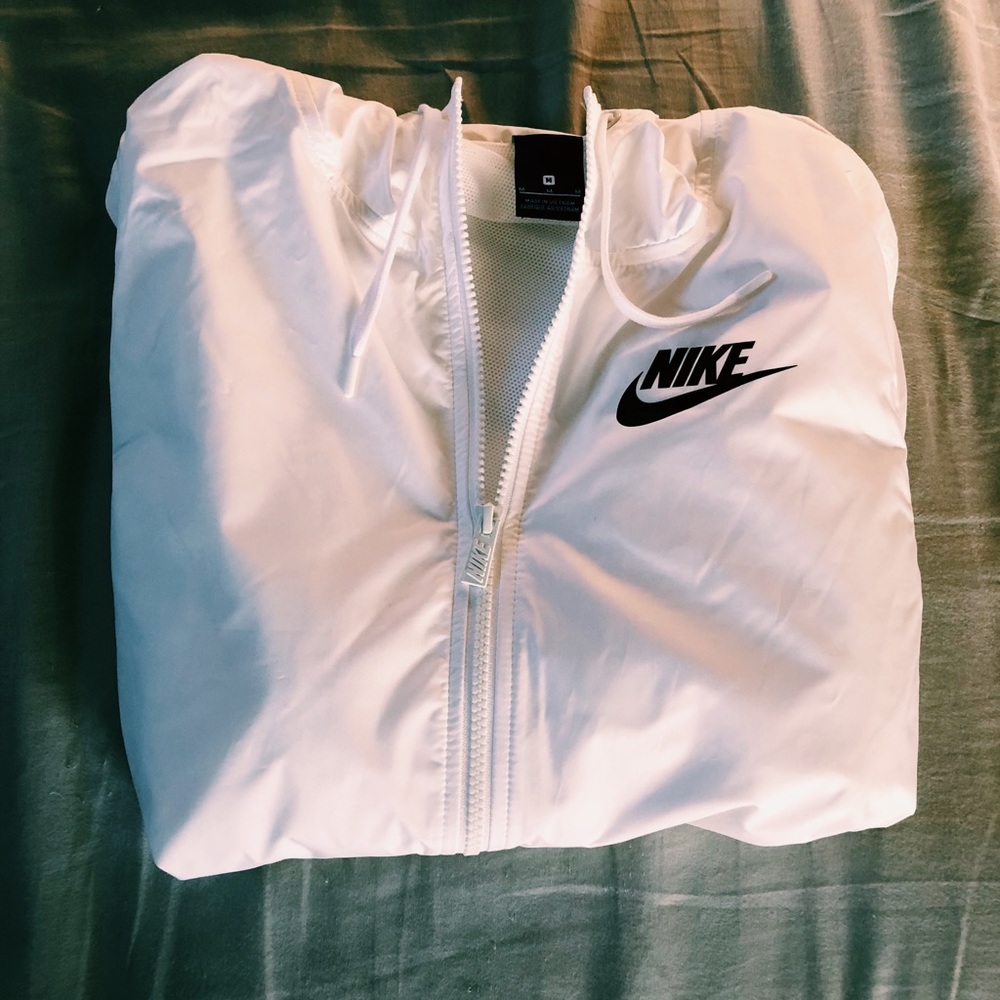 - Nike Windbreaker